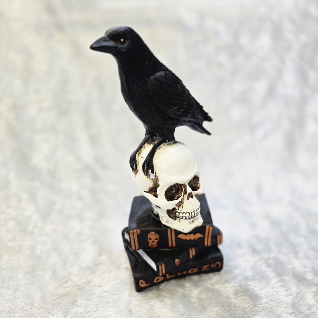 کلاغ اسرار (دال-ئی | DOLL-E)