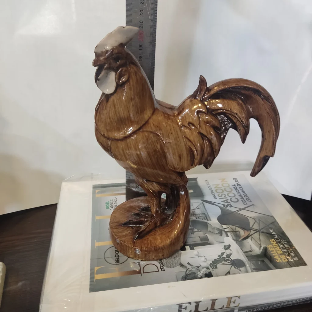 مجسمه مرغ پلی استری رنگ چوب